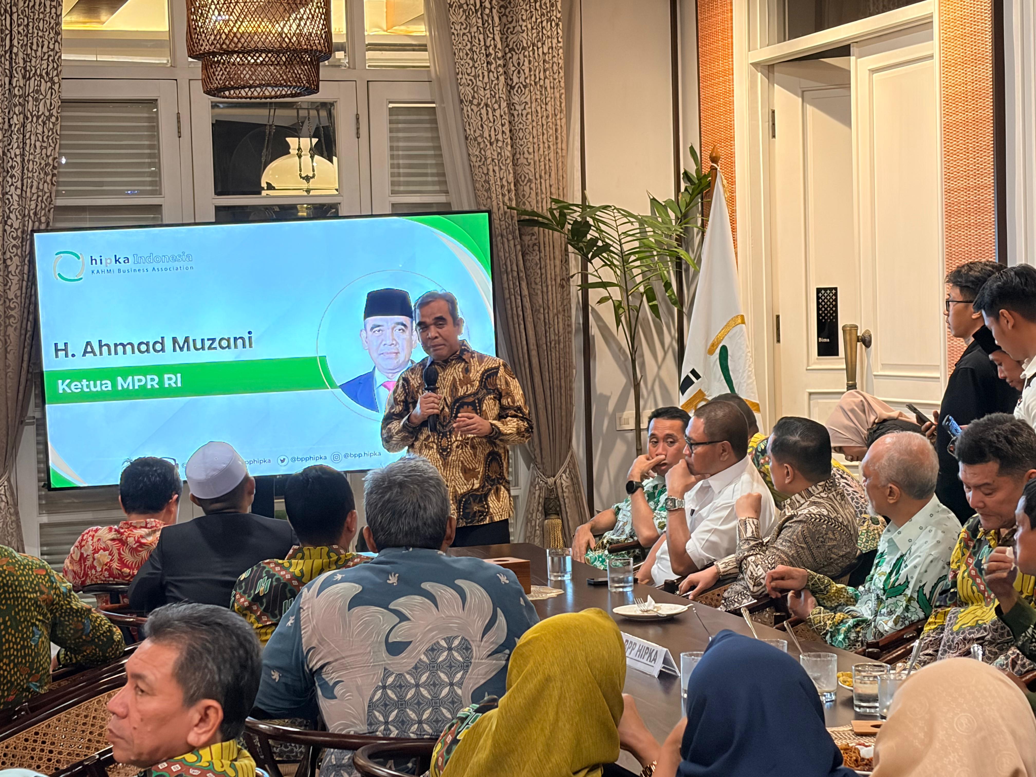 Ketua MPR RI Ahmad Muzani Hadiri Silaturahmi HIPKA Indonesia, Kepala Bappeda Kolaka Utara Dorong Kolaborasi Pembangunan Daerah